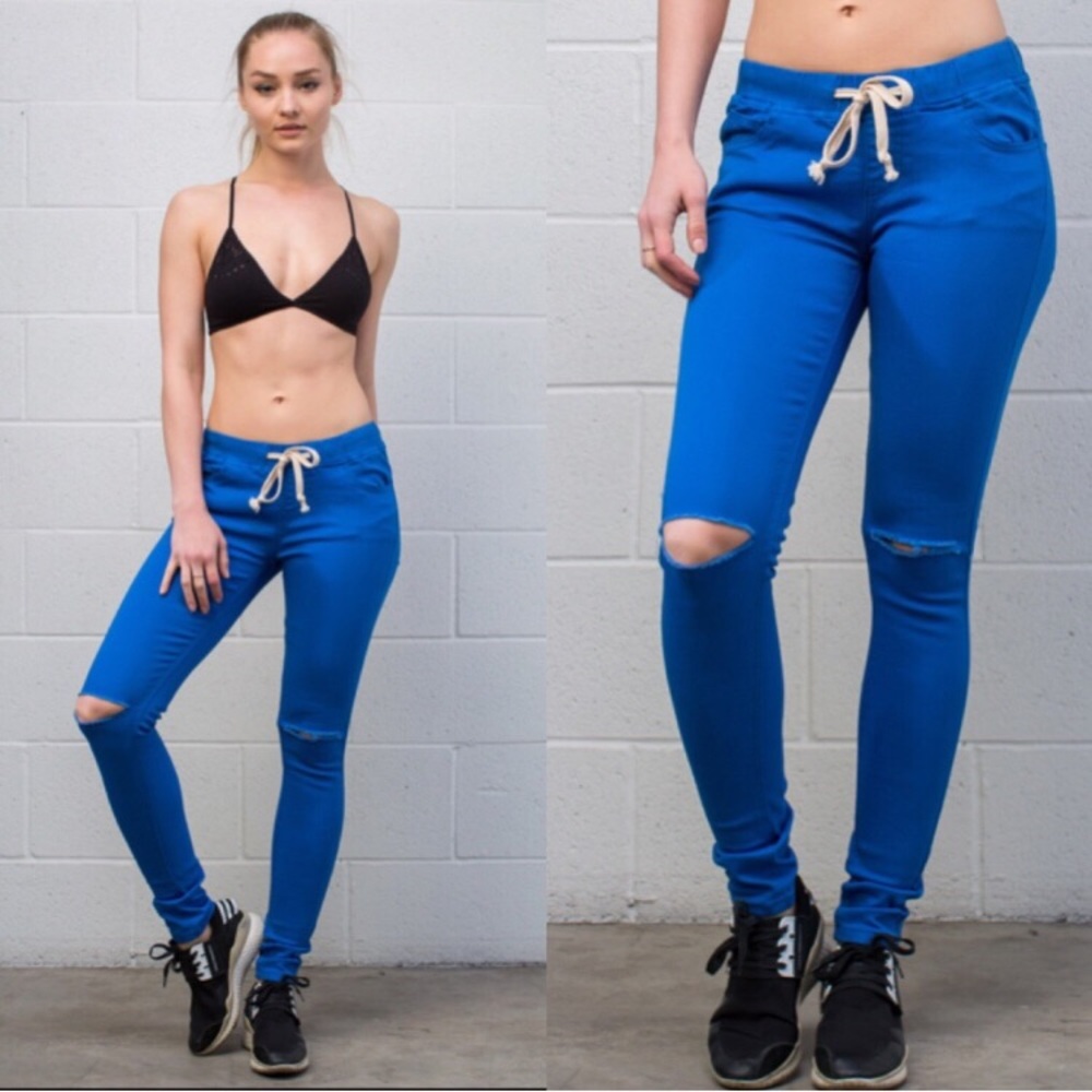 Elastic waist skinny jeans